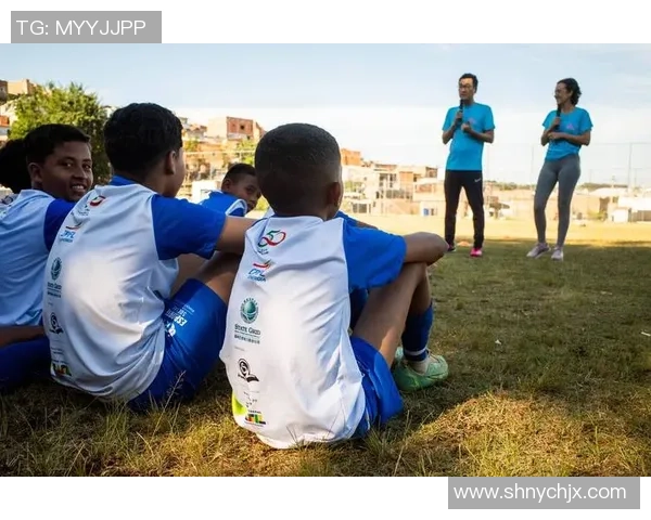 追逐梦想的绿茵场我多想成为耀眼的足球明星