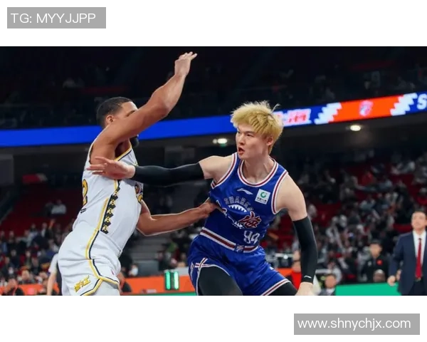 重庆篮球队在亚运会上的速度表现引发热议展现出团队的实力与潜力