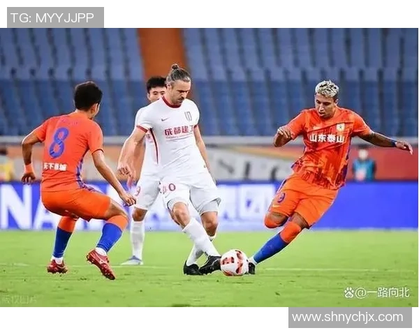 重庆羽毛球队边路渗透战术解析与深度剖析